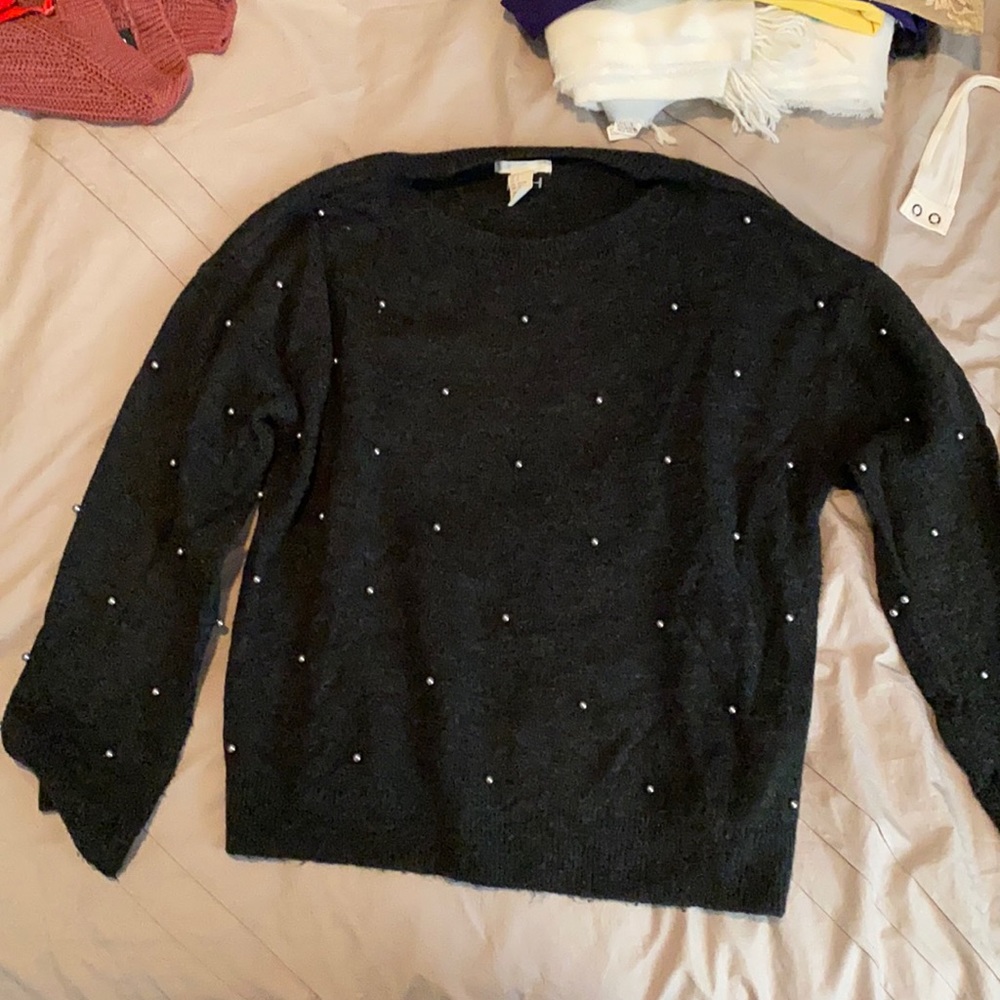 H&M grey pearl sweater